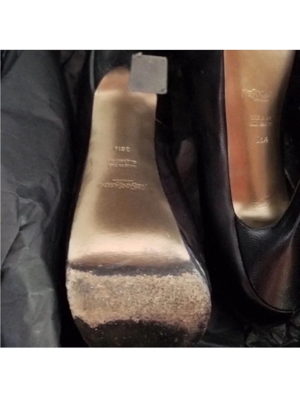 Yves Saint Laurent Black Leather Round-Toe Pumps - Picture 7 of 9